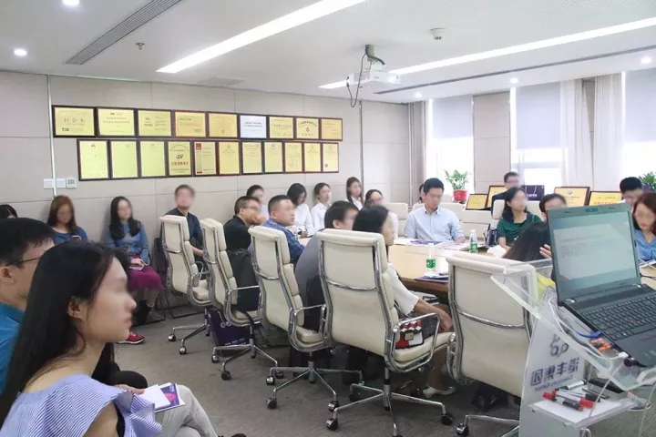 1919.webp.jpg 1919.webp.jpg