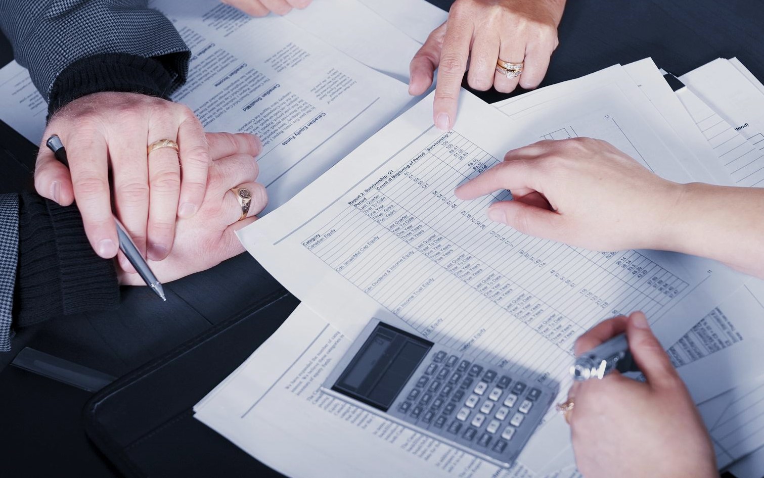 香港公司審計報告的內(nèi)容是什么？